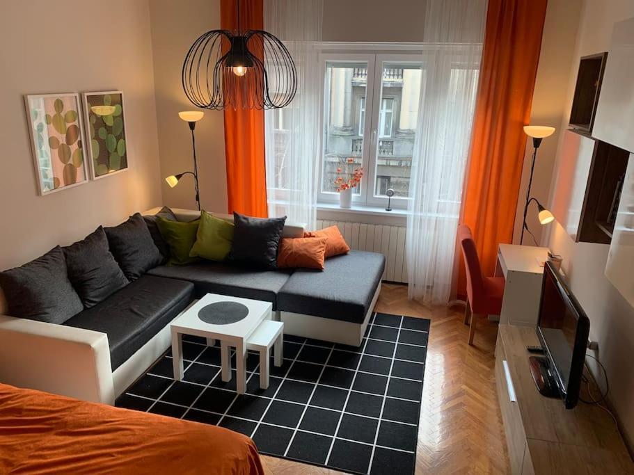 Apartment Near The Home Of Croatian Artists زغرب المظهر الخارجي الصورة